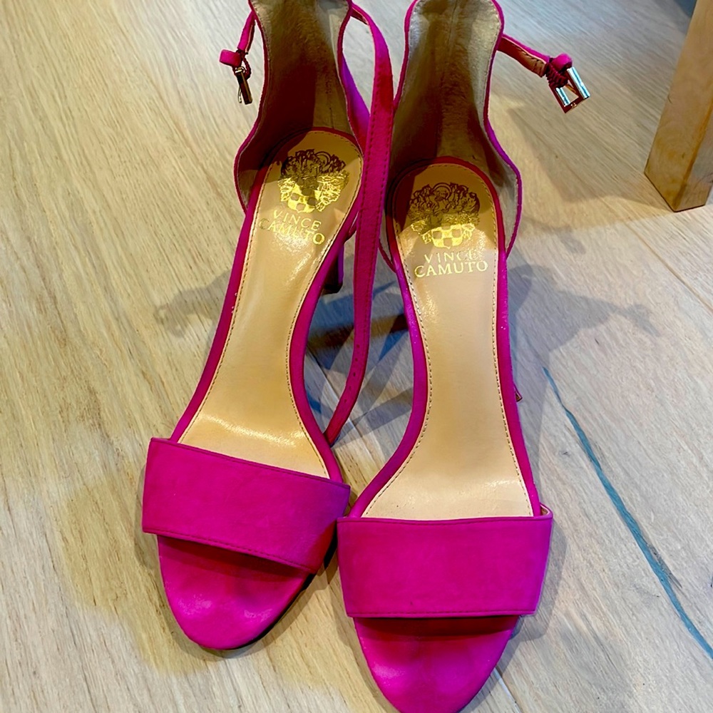 Vince Camaro Ankle Strap sandals